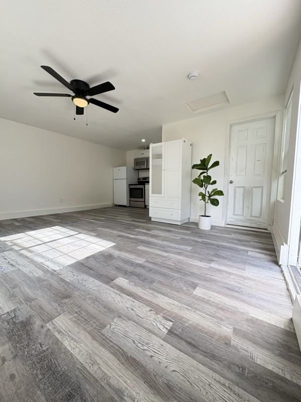 4346 Keeler Avenue - Photo 2 of 10