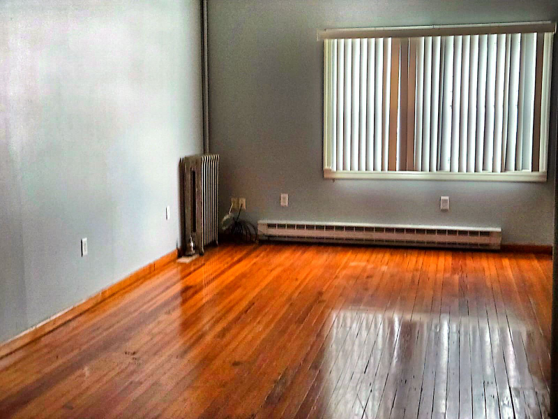 400 Dunmore Street - Photo 3 of 5