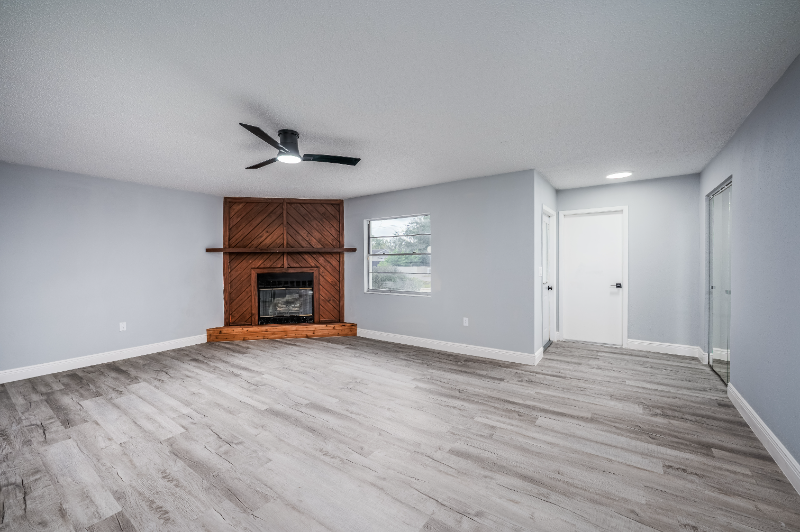 308 55th Street West - Photo 2 of 20