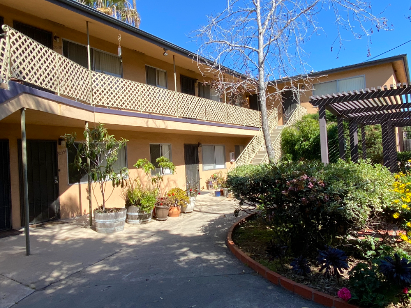 2027 Morena Boulevard - Photo 2 of 7