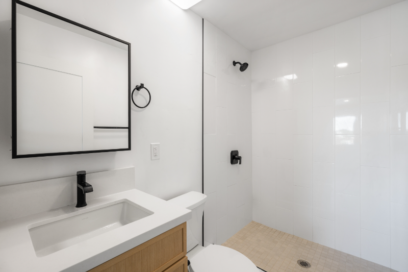 3730 Acacia St - Photo 6 of 27