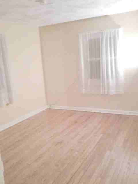 1859 Longview Ct - Photo 3 of 8