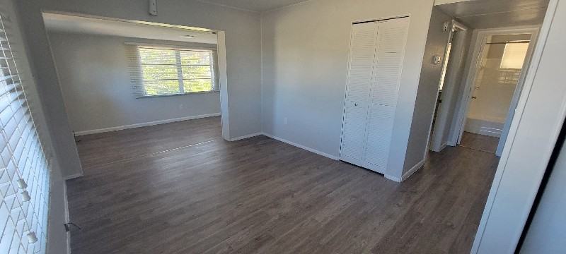 8103 Agress Avenue - Photo 4 of 13