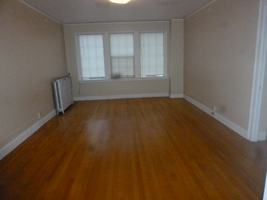 featured image of 440 N Park Ave #2-9