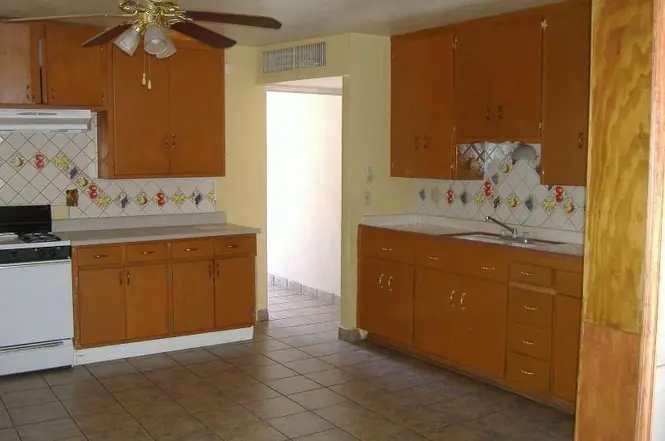 7525 East Roosevelt Street - Photo 4 of 4