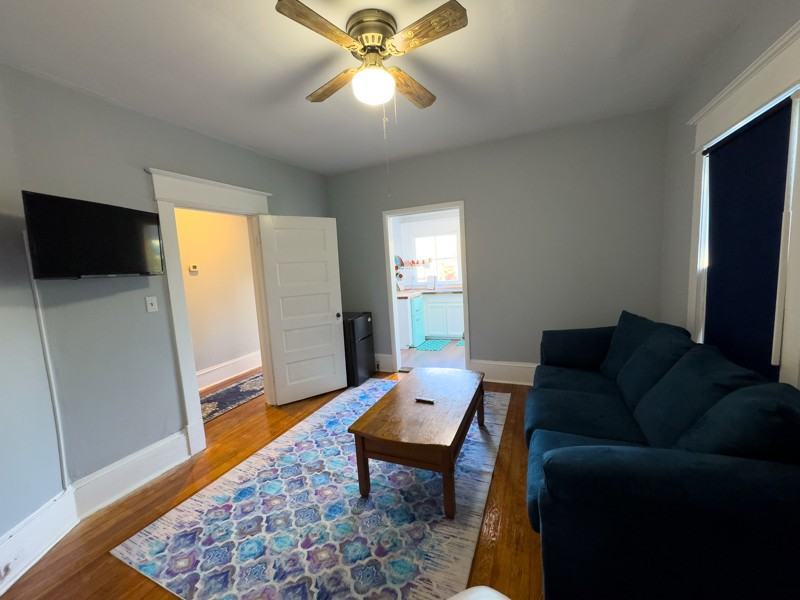 1407 Clarke Avenue Southwest #2 - Photo 6 of 11