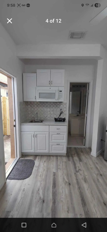 3433 Southwest 152nd Place - Photo 4 of 12