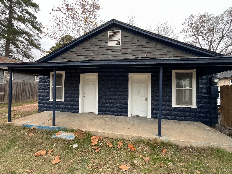 709 West 44th Street