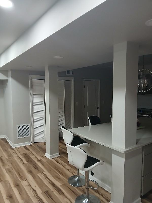 342 Regent Court Southwest - Photo 4 of 12