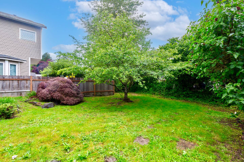 8542 S 121st St - Photo 7 of 15