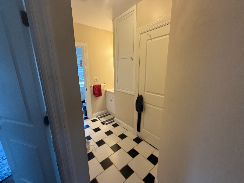 2621 Cleinview Avenue #3 - Photo 7 of 9