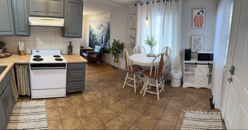 1827 North Lacey Street - Photo 3 of 10