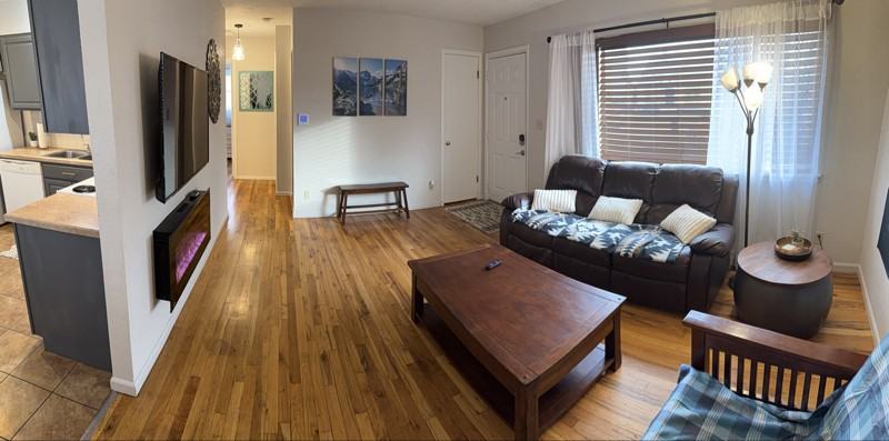 1827 North Lacey Street - Photo 4 of 10