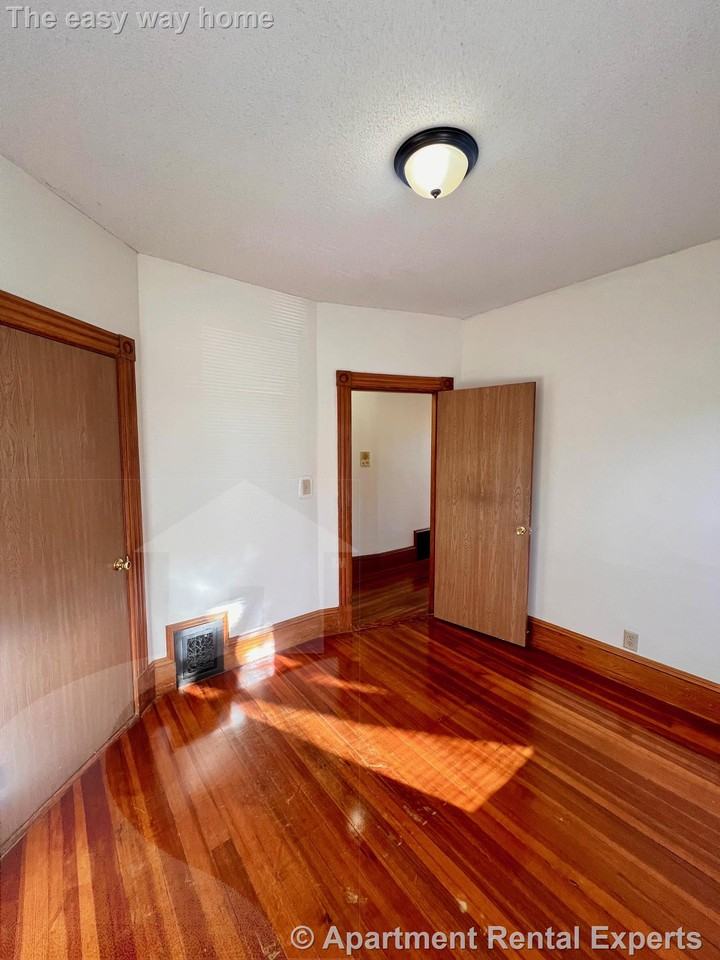 22 Temple Street #2 - Photo 3 of 16