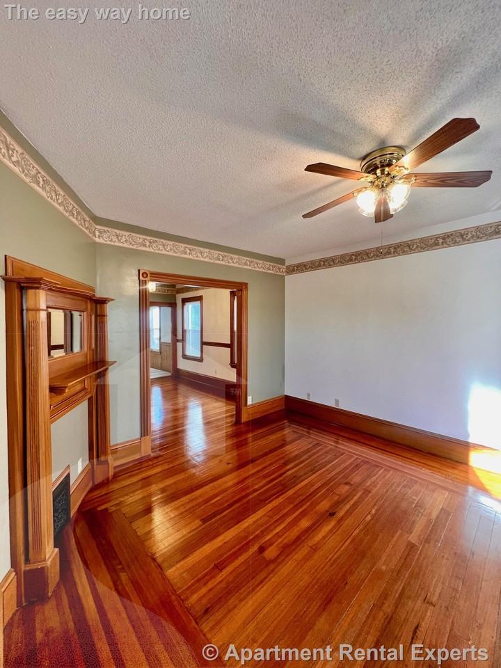 22 Temple Street #2 - Photo 4 of 16