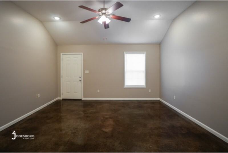 4703 Morton Drive #B - Photo 2 of 12