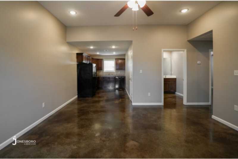 4703 Morton Drive #B - Photo 3 of 12