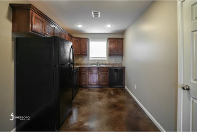 4703 Morton Drive #B - Photo 5 of 12