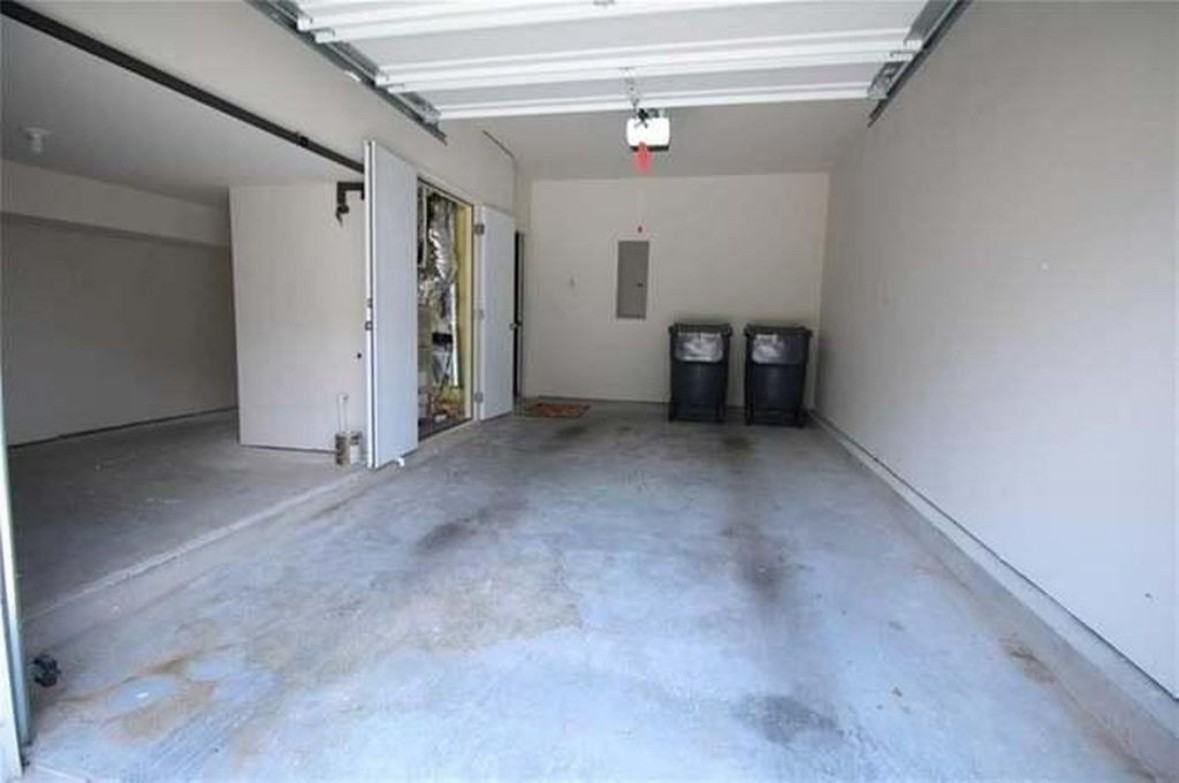 1306 Thornborough Drive #1306 - Photo 3 of 20