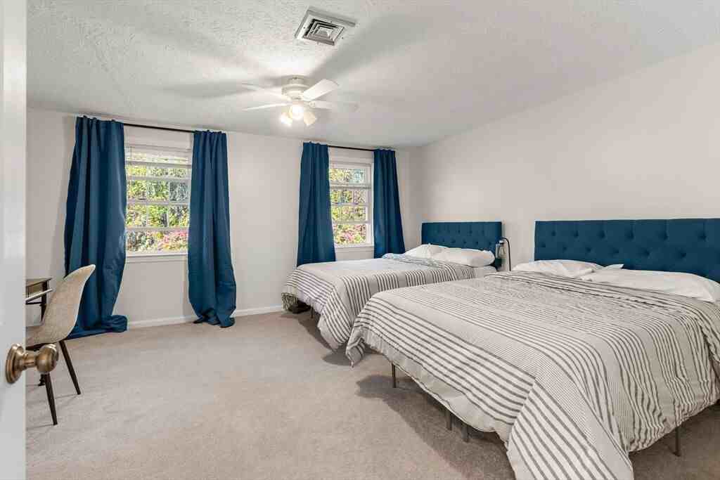 32 Fox Meadow Road #E - Photo 5 of 19