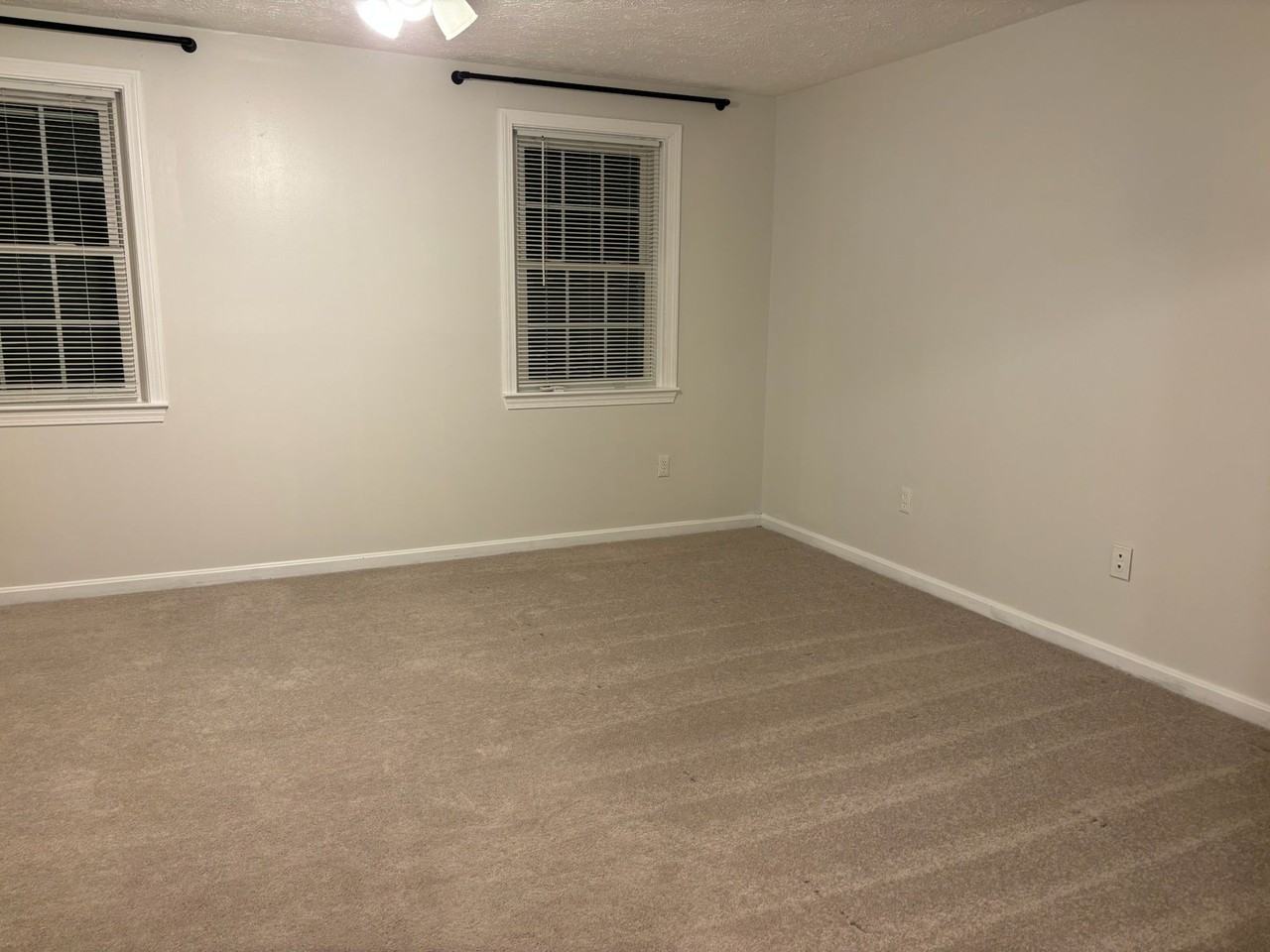 32 Fox Meadow Road #E - Photo 6 of 19