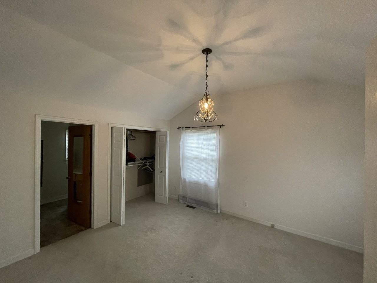 2727 Stratford Dr #NA - Photo 7 of 17