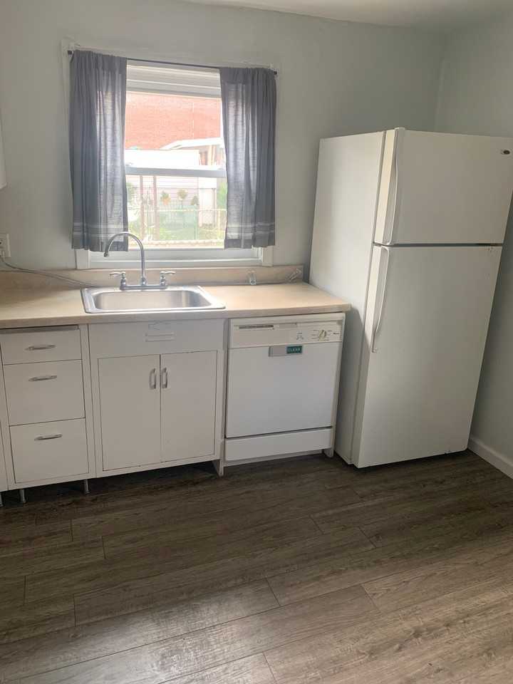 129 Locarna Way #1 - Photo 3 of 10