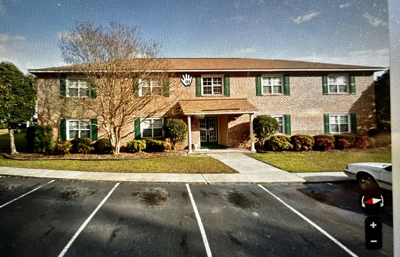 101 Elmwood Drive #H - Photo 2 of 13