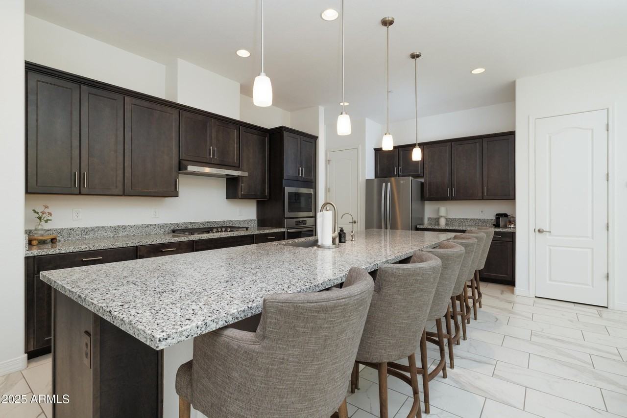 7349 East Vista Bonita Drive - Photo 6 of 35