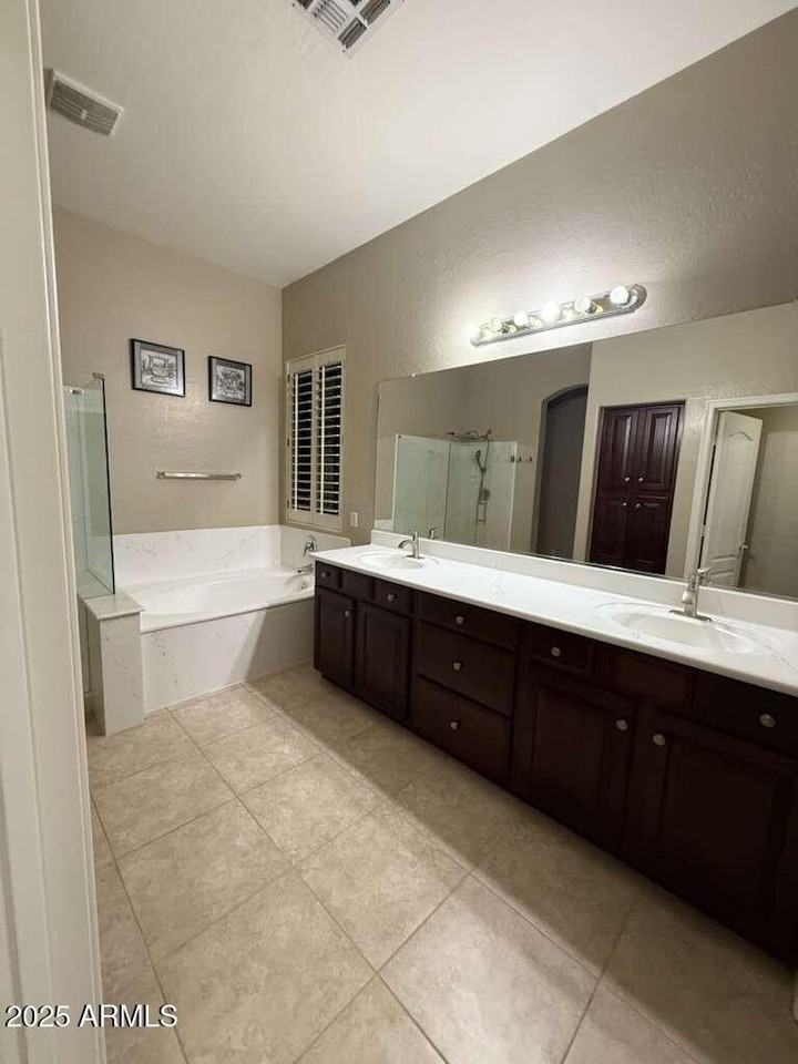 26254 North 74th Lane - Photo 7 of 11