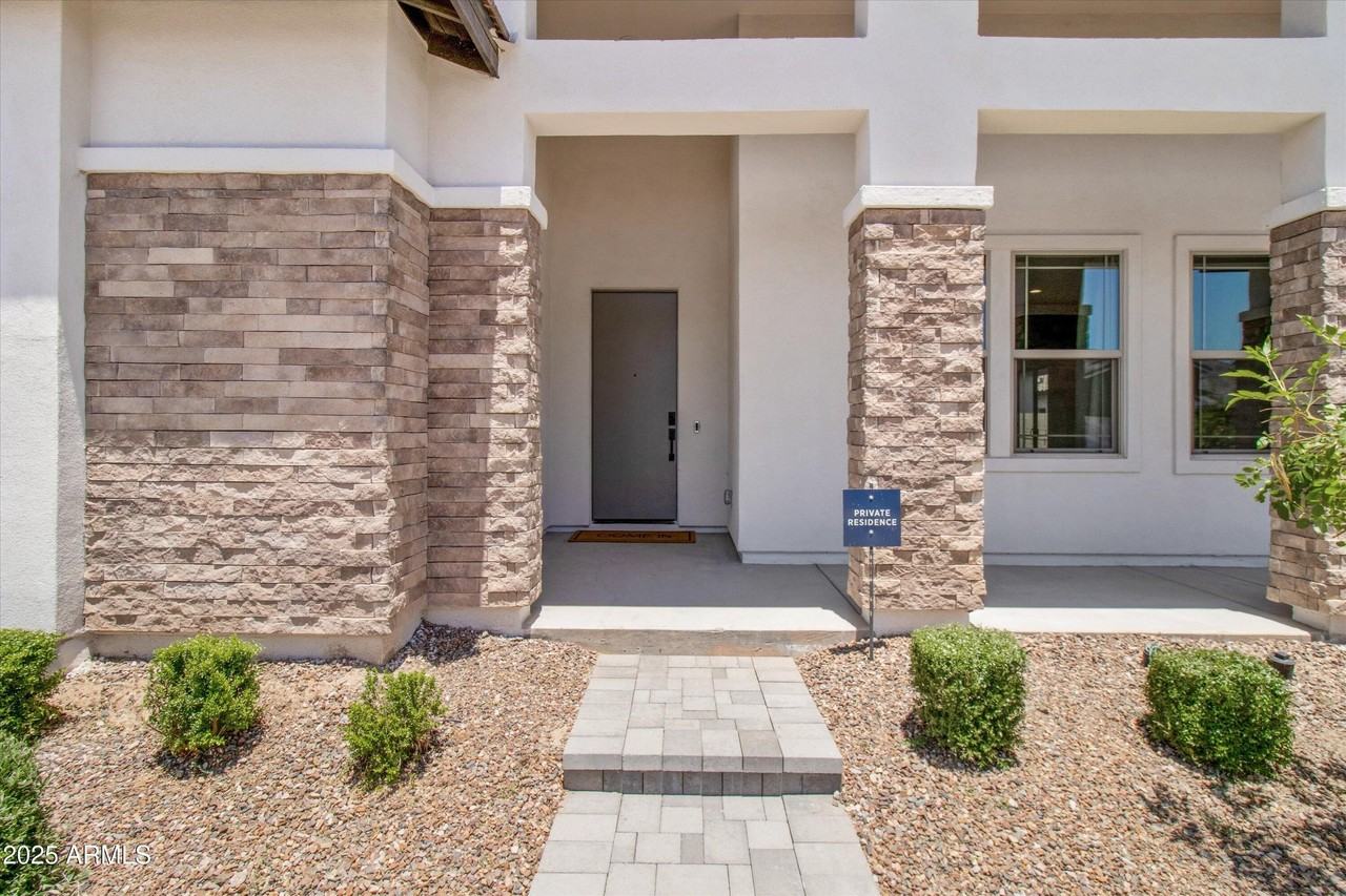 17254 Vacaville Street - Photo 4 of 42