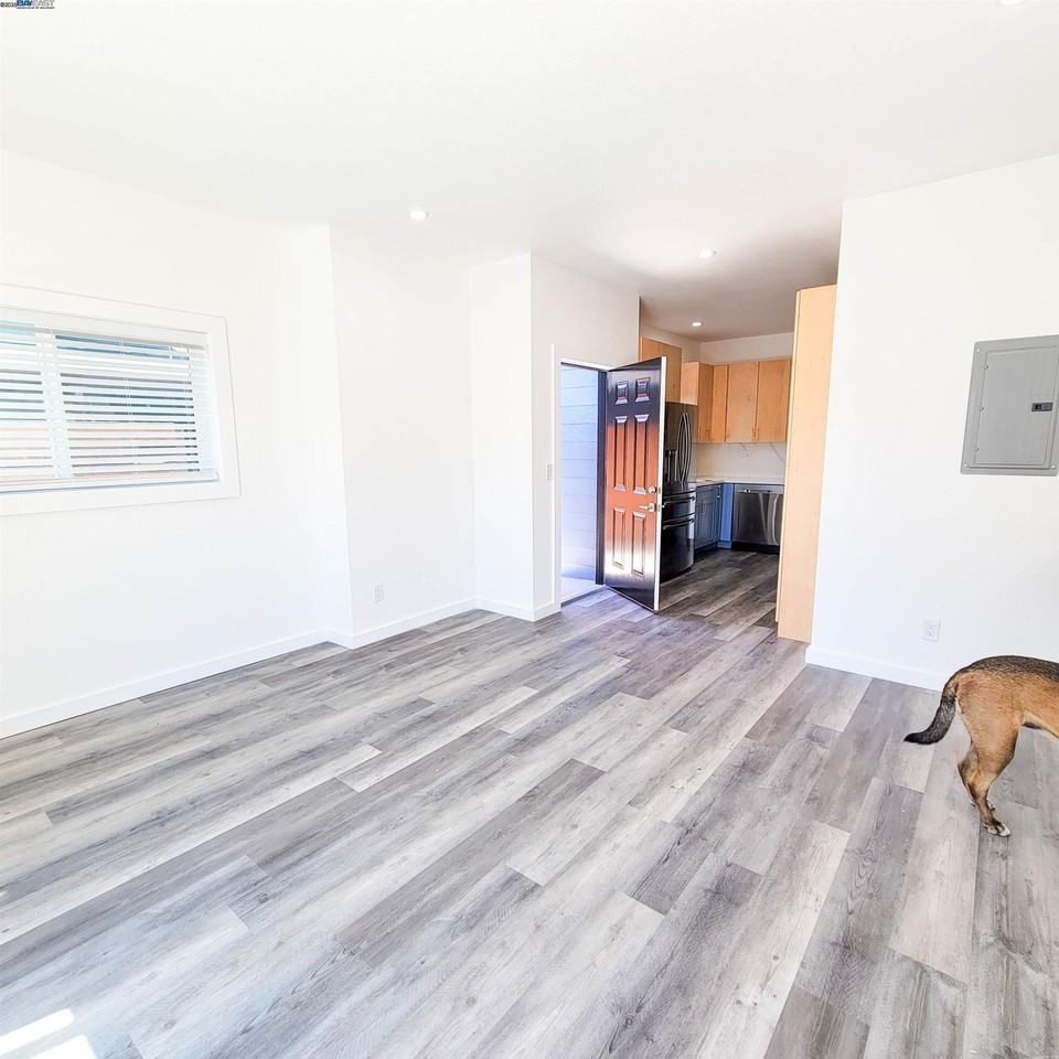 110 South 37th Street #A - Photo 3 of 18