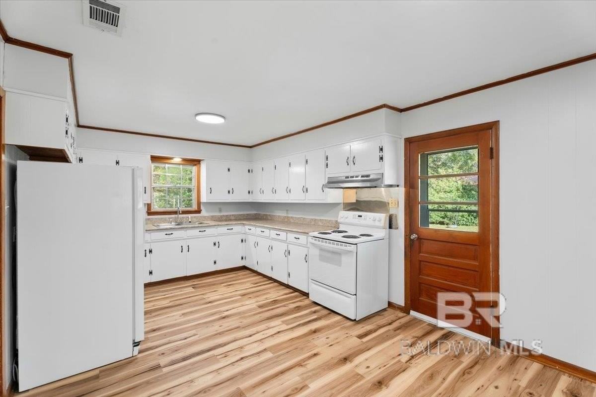 101 Stover Drive - Photo 5 of 20