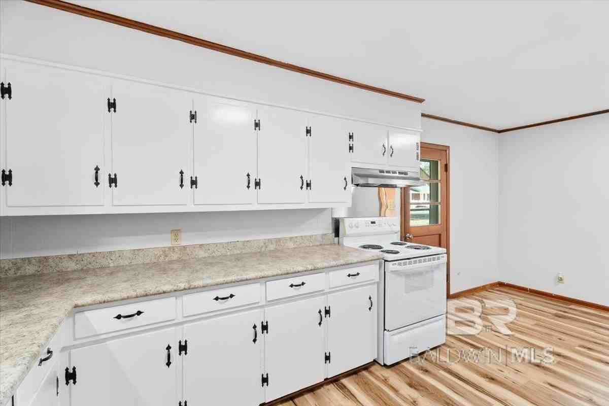 101 Stover Drive - Photo 7 of 20