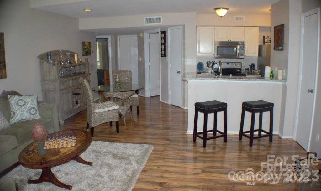 218 Northwest Drive - Photo 6 of 14