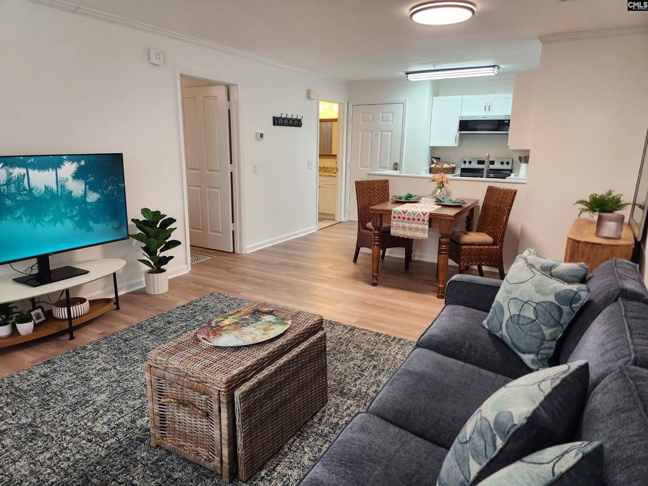 900 Taylor St - Photo 4 of 26