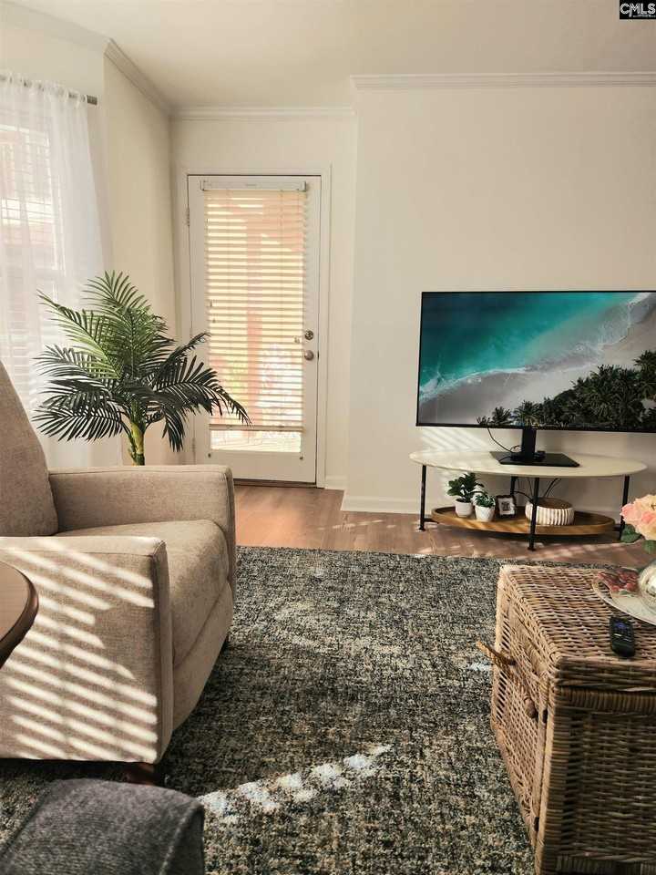 900 Taylor St - Photo 5 of 26