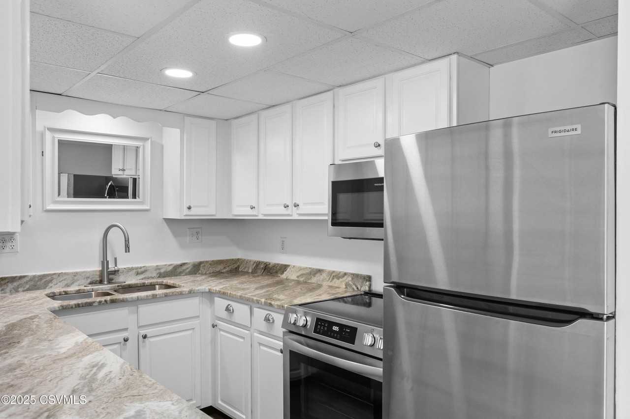 707 Matlack Avenue - Photo 7 of 14