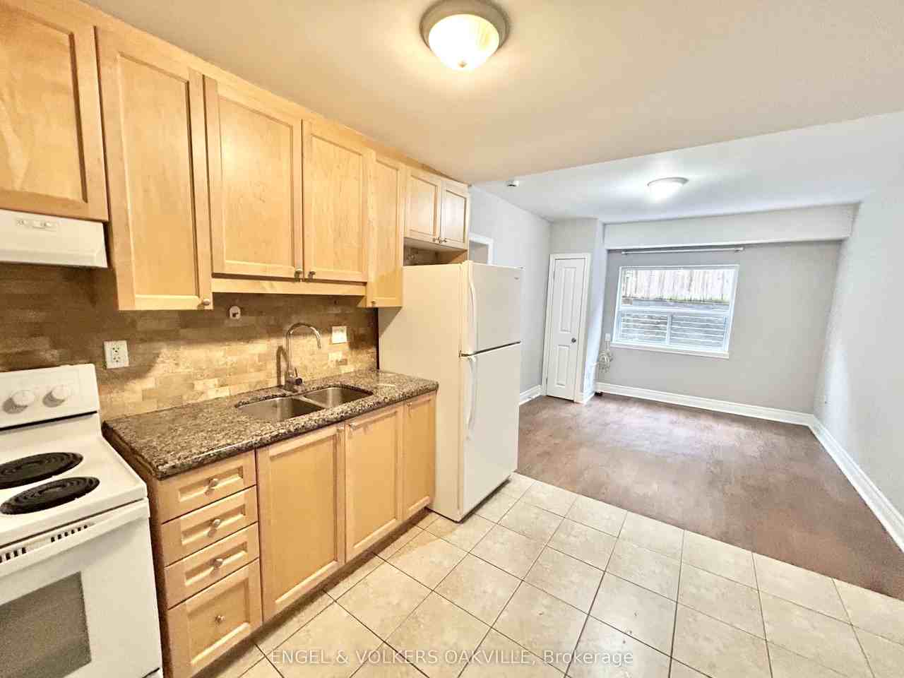 15 Thirty Third Street 110 - Photo 2 of 7