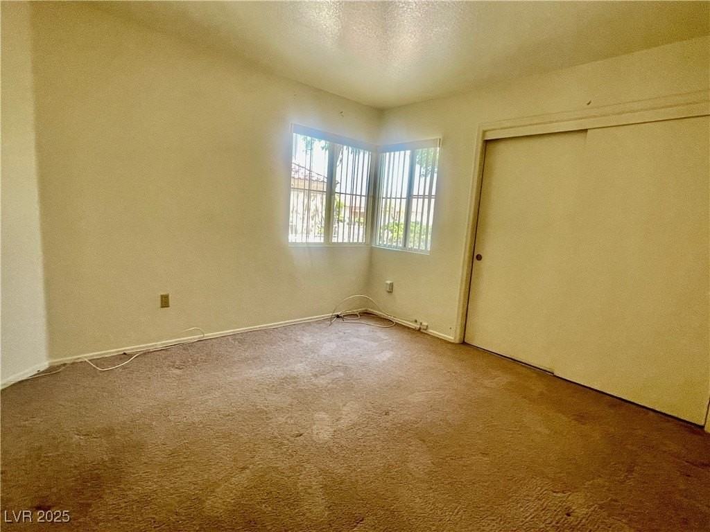 2465 Palmridge Drive - Photo 5 of 8