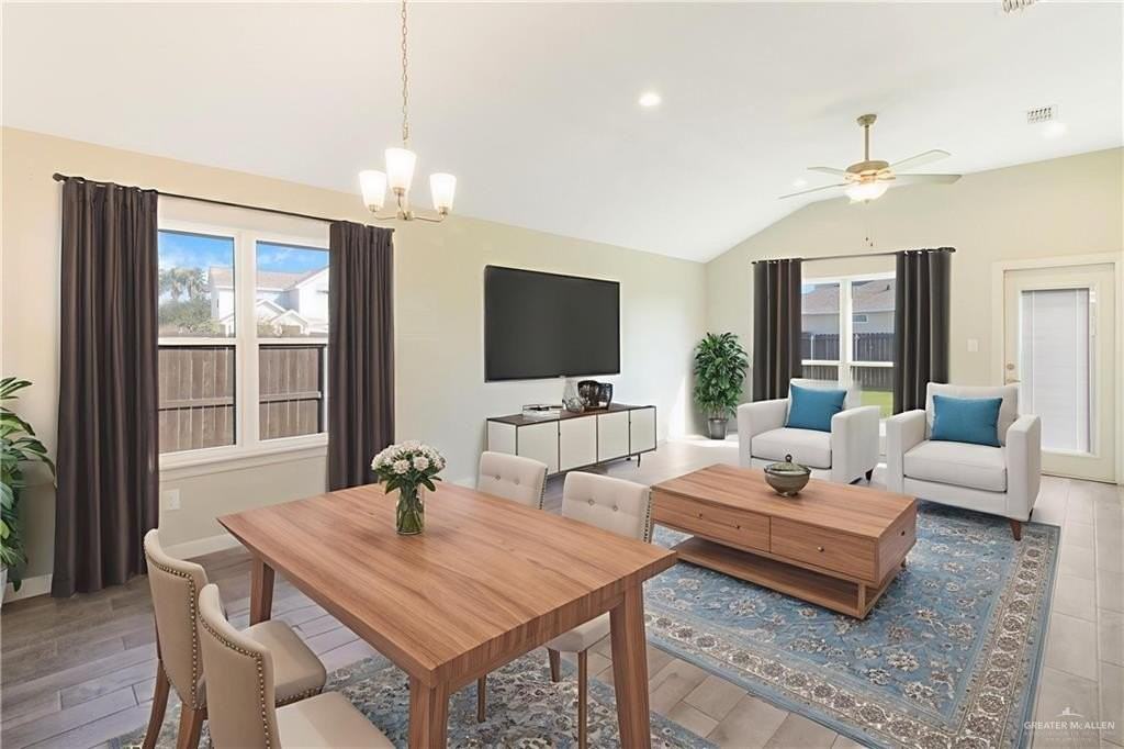 3912 N Rye Cir - Photo 4 of 12