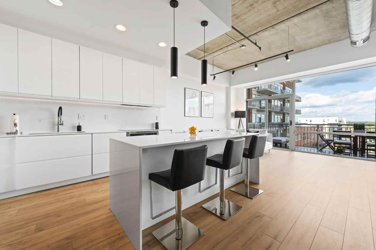 350 North Main Street #716 - Photo 4 of 35