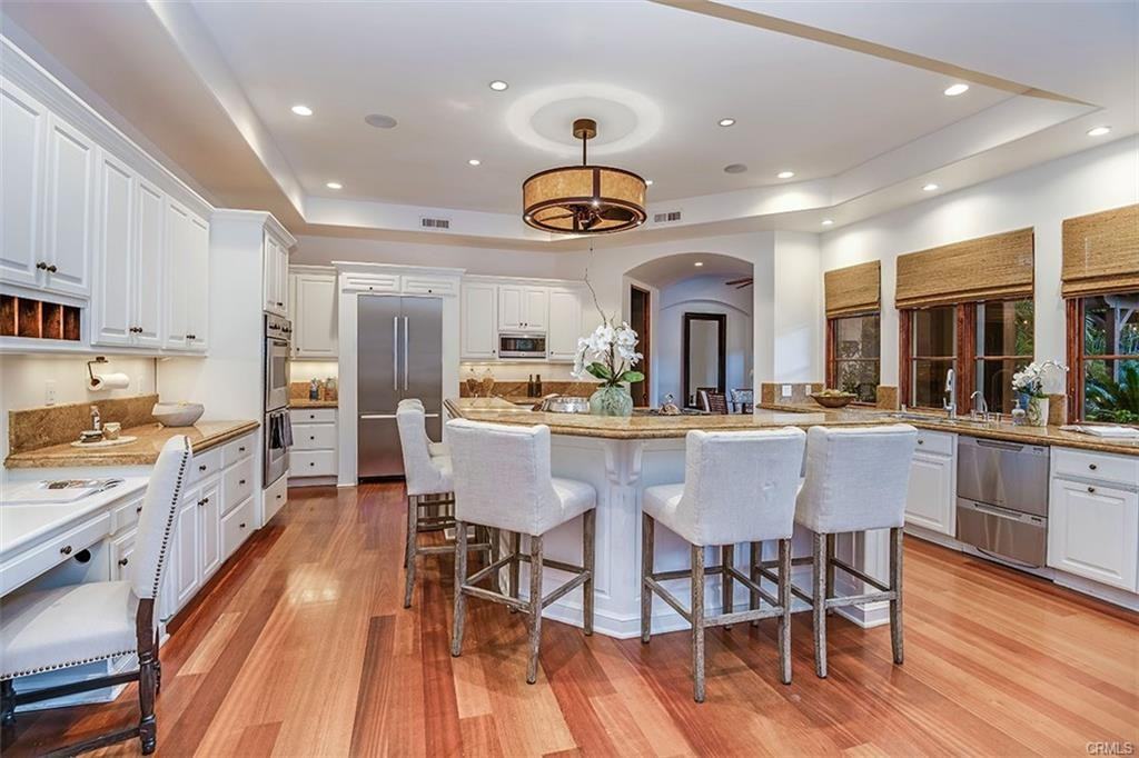 1807 Valley Park Avenue - Photo 6 of 8