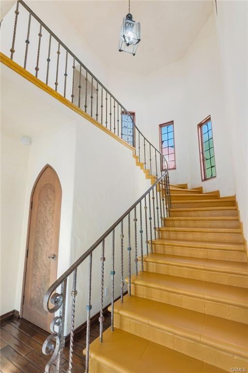 17501 Castellammare Drive - Photo 4 of 8