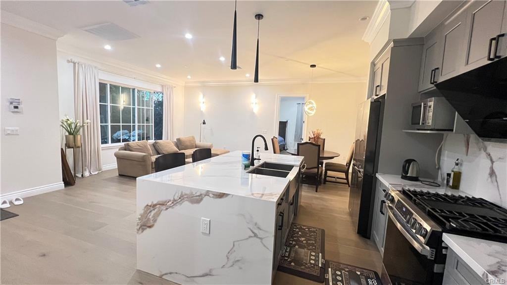 2830 East California Boulevard - Photo 7 of 8