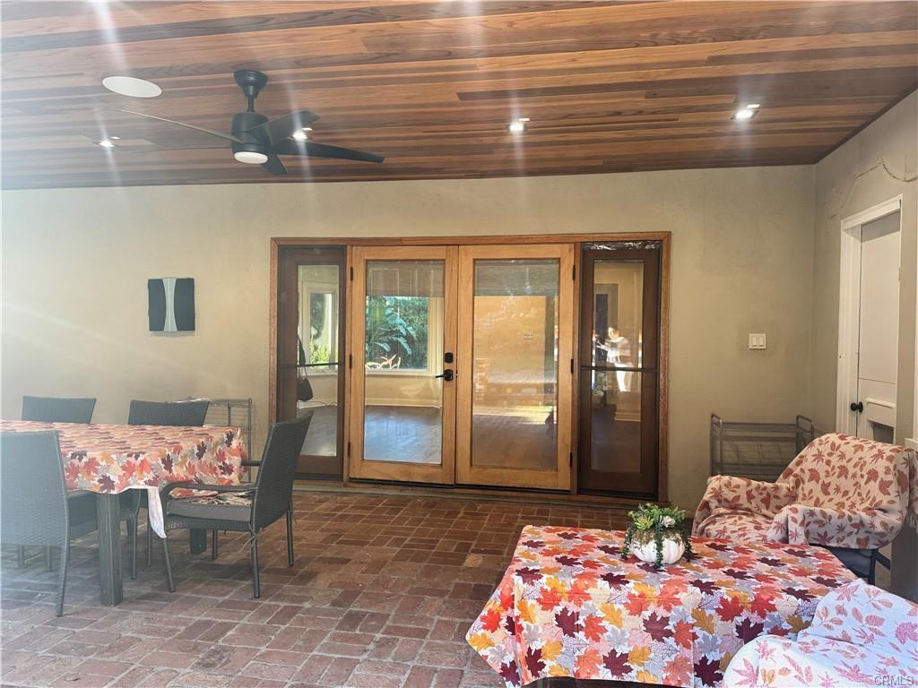 2248 East Chevy Chase Drive - Photo 4 of 8