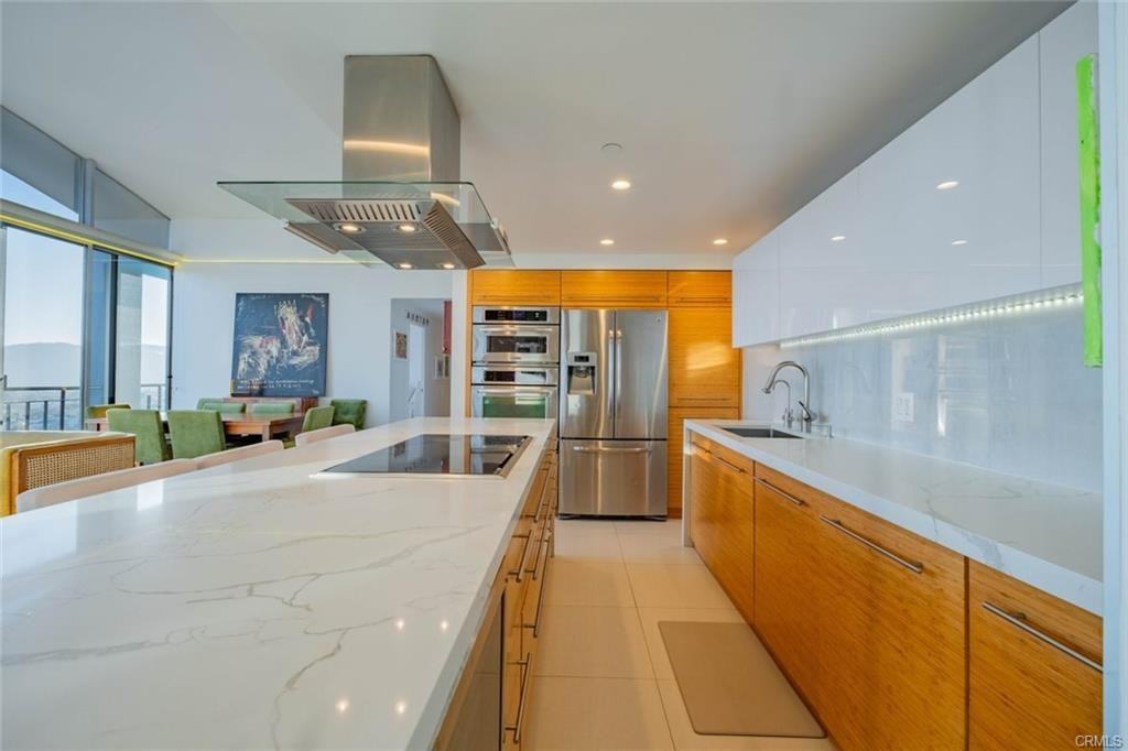 1155 N Brand Blvd - Photo 2 of 8