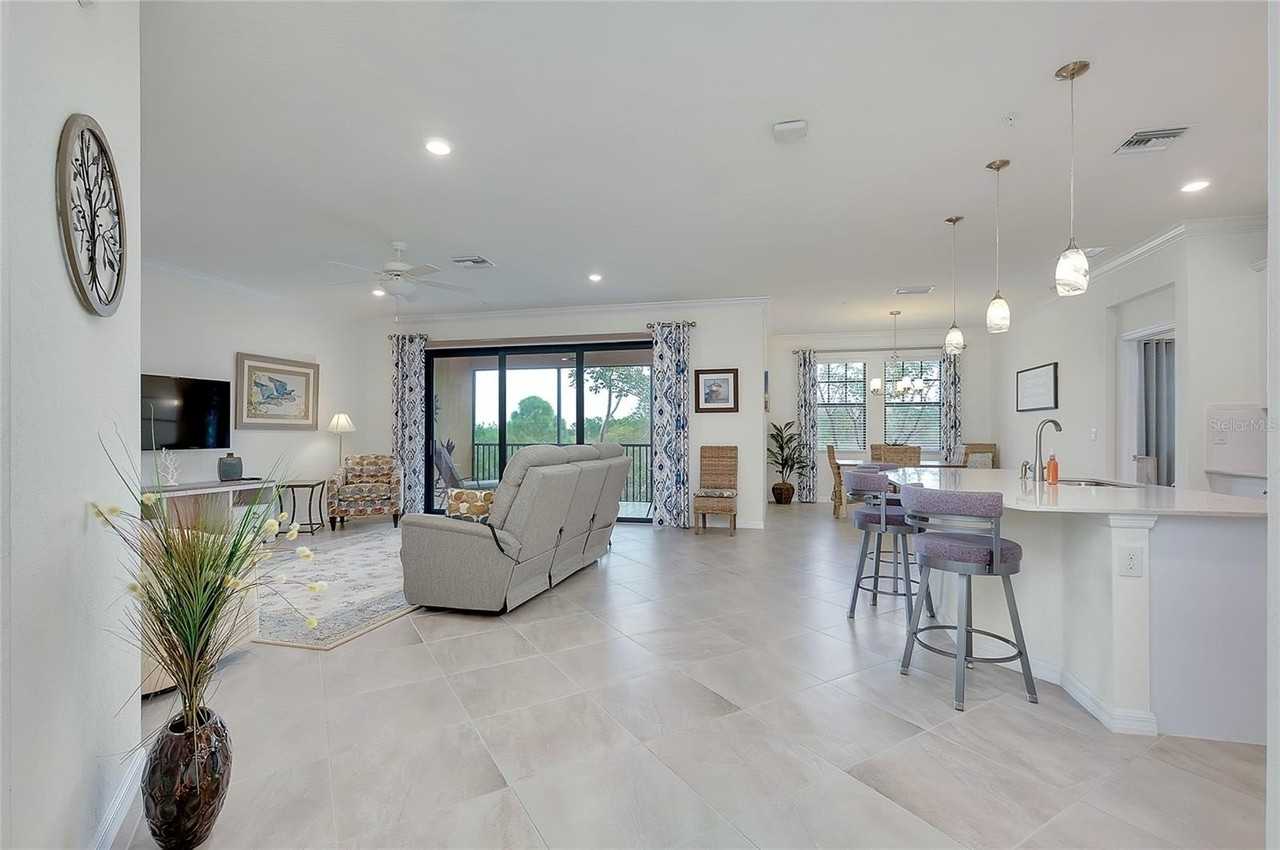 10063 Crooked Creek Drive #202 - Photo 5 of 50