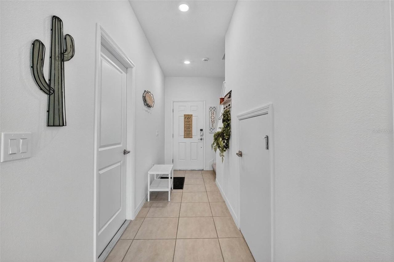 3607 Main Harbor Dr - Photo 4 of 30