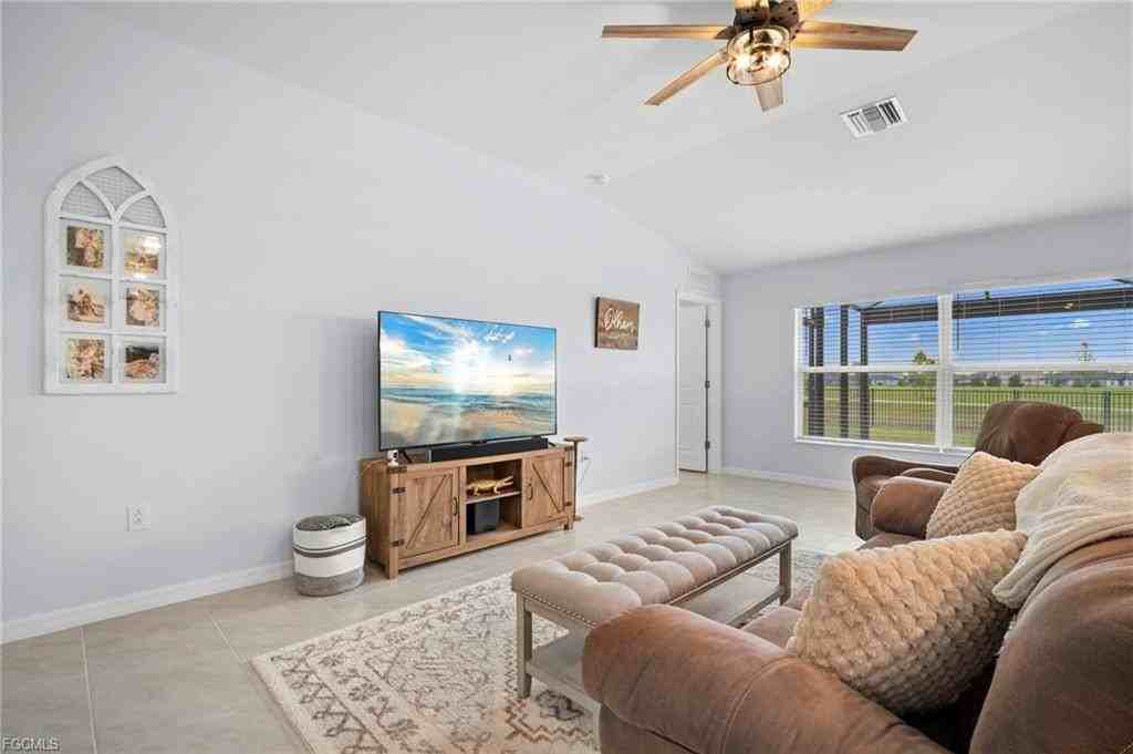 17741 Paradiso Way - Photo 4 of 8